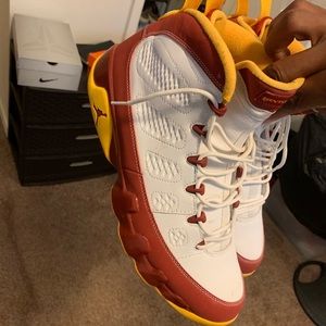 Jordan Retro 9 Bentley Ellis